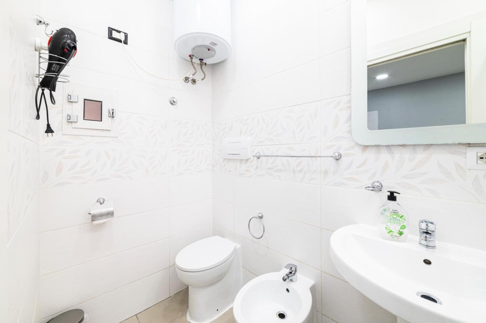 Many House Apartment Naples Luaran gambar